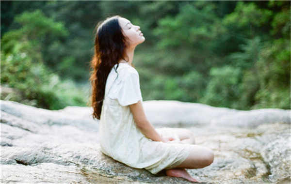 华容抽血鉴定胎儿性别费用(做胎儿性别鉴定费用多少钱)